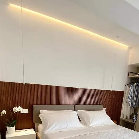 Couette-café Casa Degli Dei -luxury Rooms- Tropea