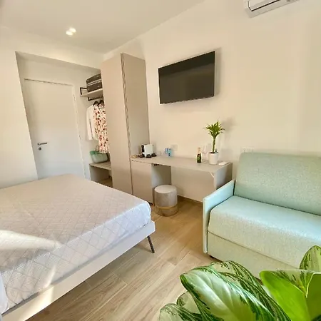 Couette-café Casa Degli Dei -luxury Rooms- Tropea
