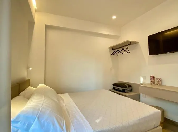 Nocleg ze śniadaniem Casa Degli Dei -luxury Rooms-